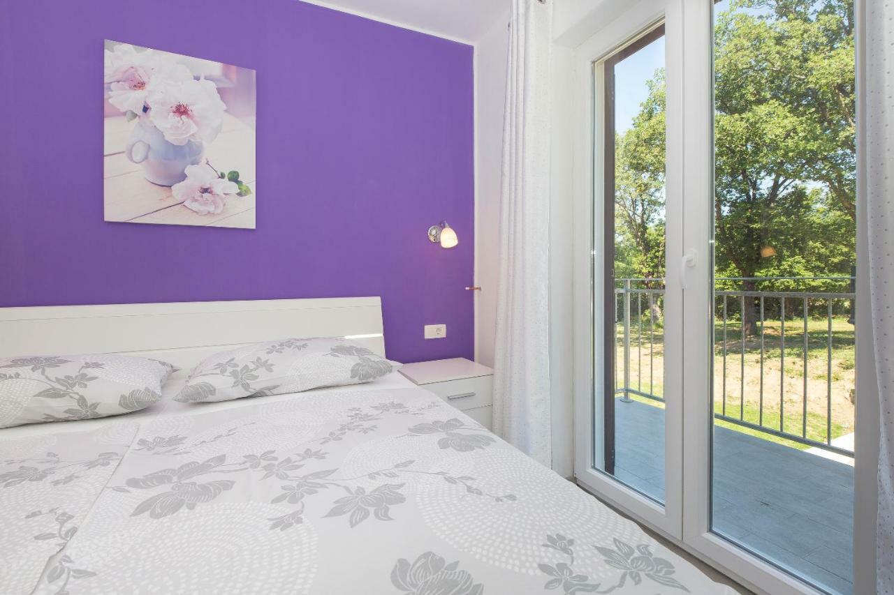 Holiday Home Rea Лабин Экстерьер фото