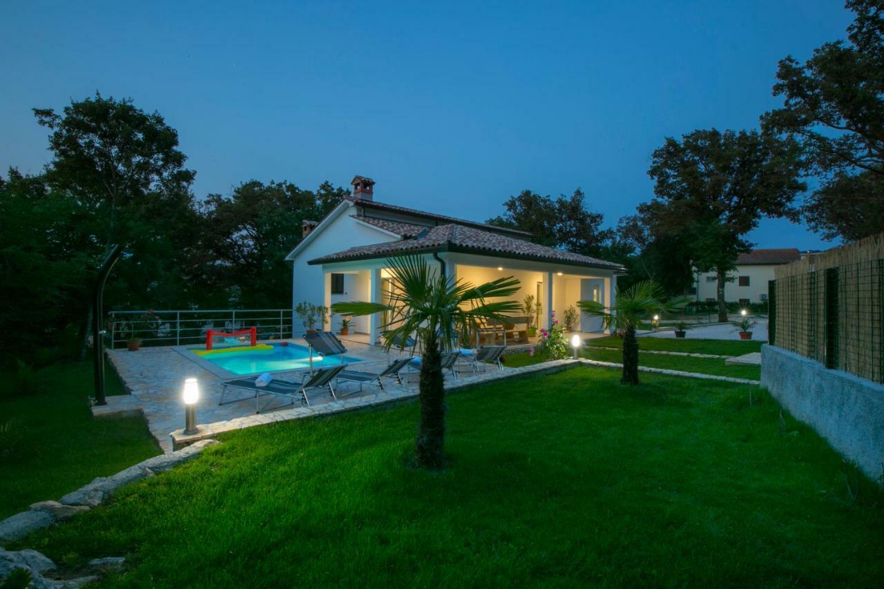 Holiday Home Rea Лабин Экстерьер фото